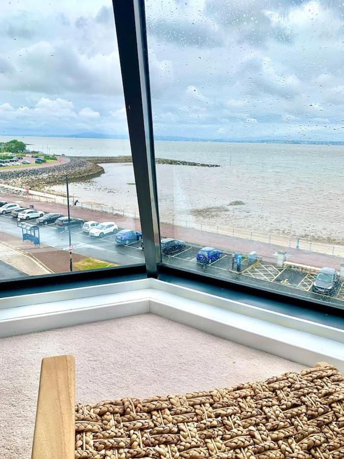 Lovely 2 Bedroom Modern Loft Apartment Sea View Morecambe Buitenkant foto